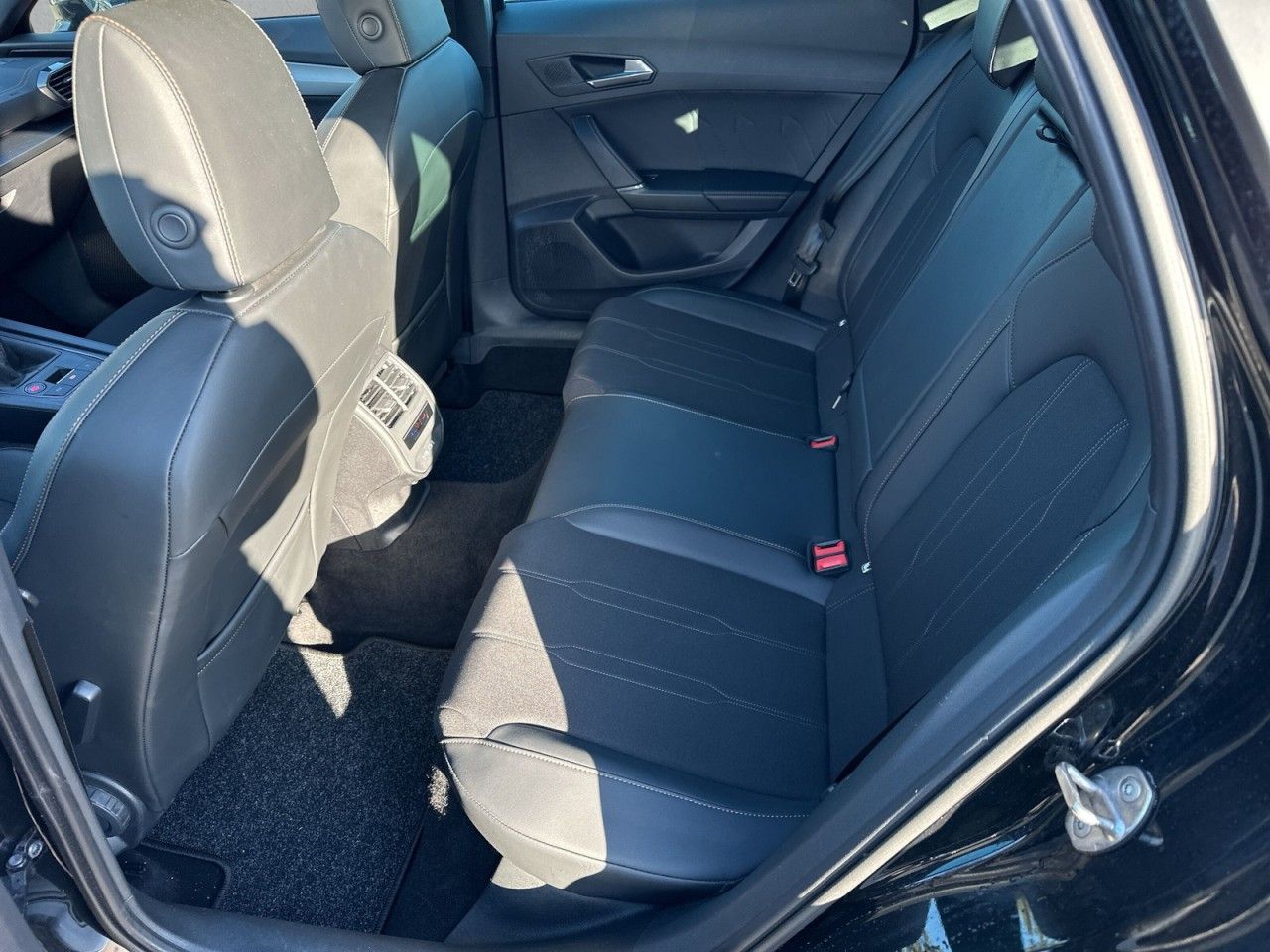 Fahrzeugabbildung CUPRA Formentor 2.0 TDI 150 PS 6-Gang