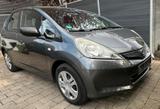Honda Jazz! TÜV neu!Motor und Getriebe 1A!1.HAND!!!  - Honda Jazz aus 2012 mit Benzin-Antrieb: Kleinwagen