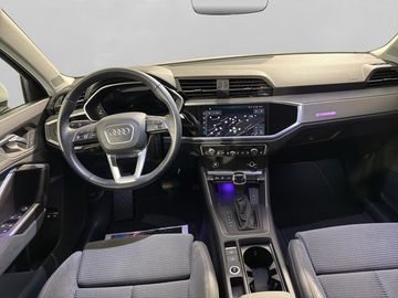 Audi Q3 - 10