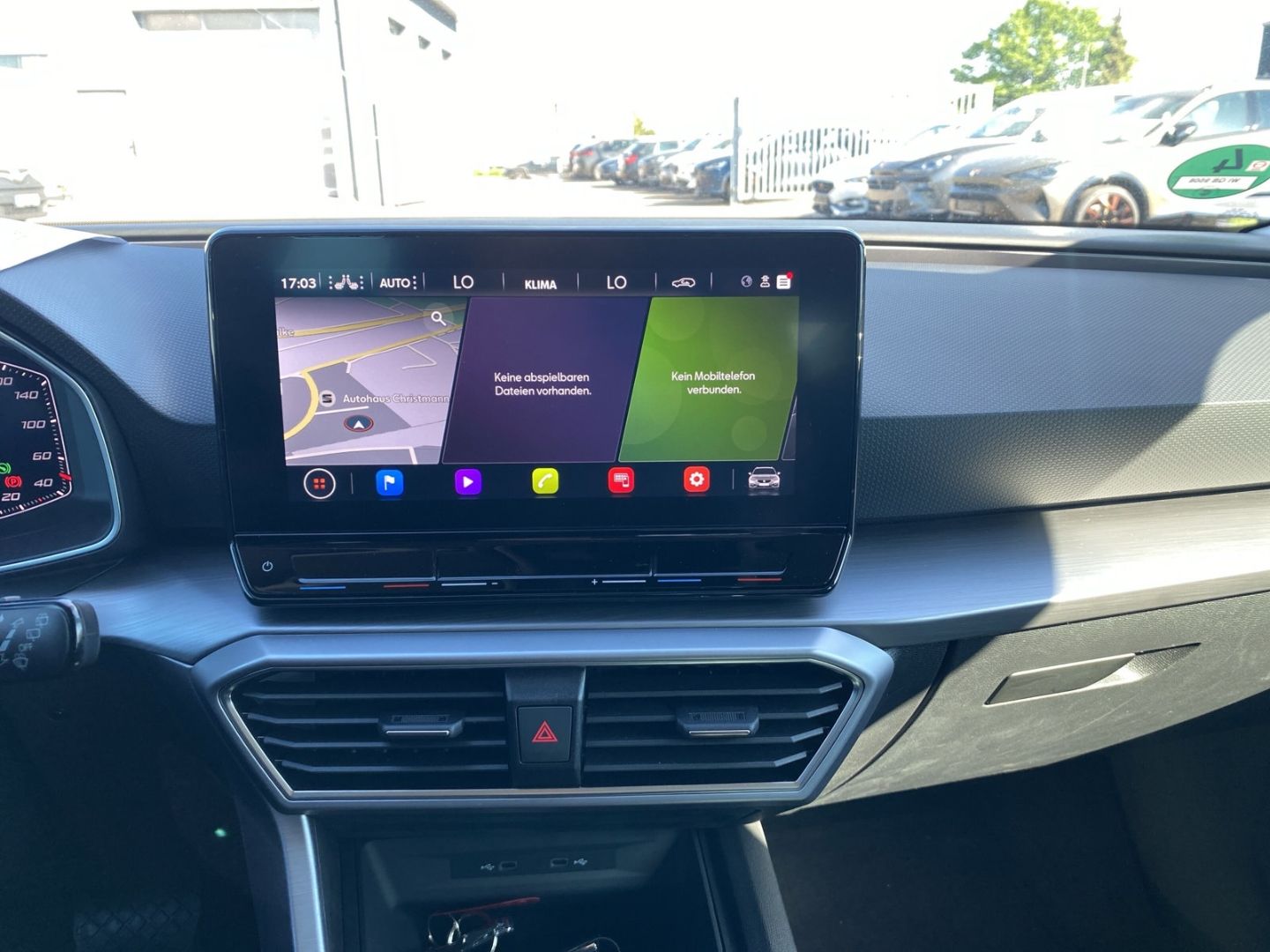 Fahrzeugabbildung SEAT Leon Sportstourer FR 2.0 TDI EU6d Navi Digitales