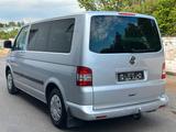 Volkswagen T5 Bus Caravelle AUTOMATIK/ HU-NEU /STANDHEIZUNG - VW T5 Transporter in Bonn