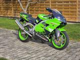 Kawasaki ZX9R - KAWASAKI ZX9R