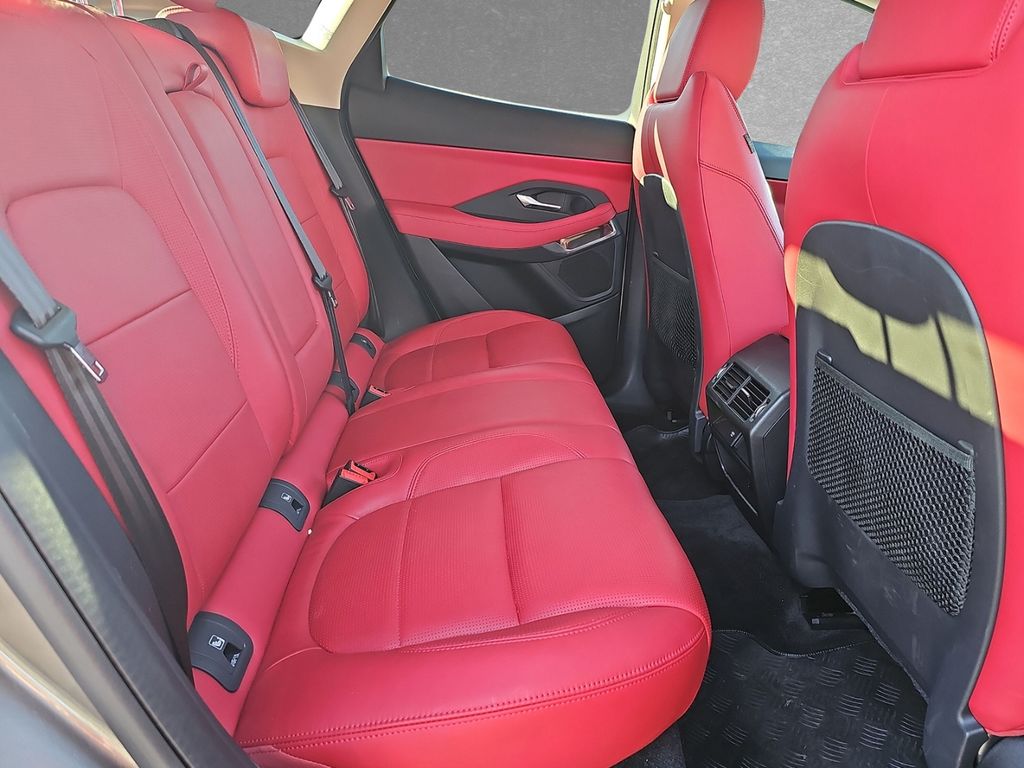 Jaguar E-Pace P300 R-Dynamic S