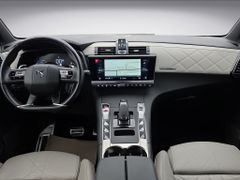 Fahrzeugabbildung DS Automobiles DS 7 Crossback PT 180 Rivoli + Leder/360°/AHK