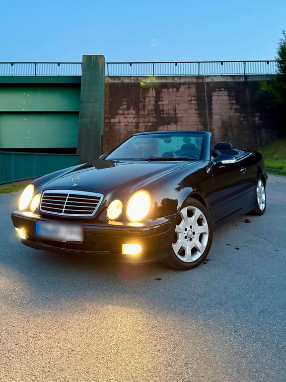Mercedes-Benz CLK 200