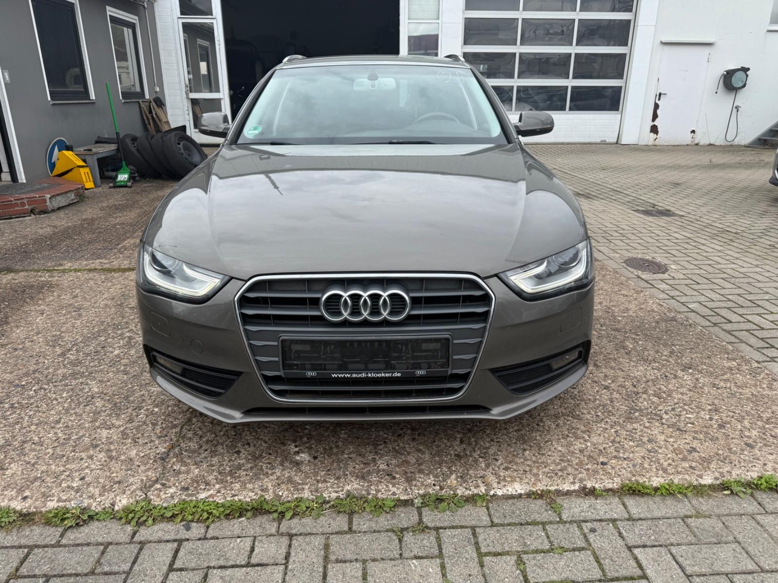 Audi A4 2013 — photo 8