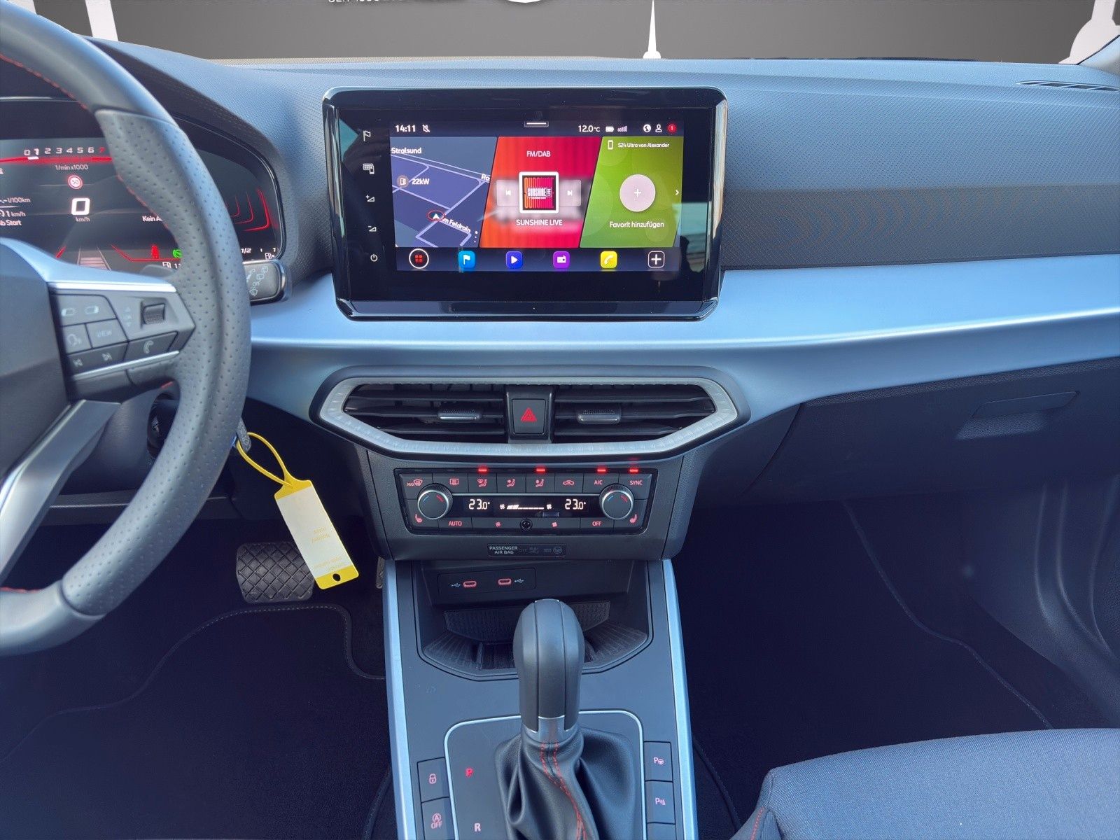 Fahrzeugabbildung SEAT Arona 1.0 TSI FR DSG NAVI/ACC/AHK/SHZ/GJR