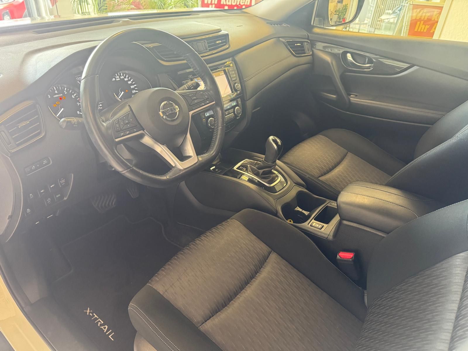 Fahrzeugabbildung Nissan X-Trail N-Connecta /LED/KAMERA/NAVI/WENIG KM
