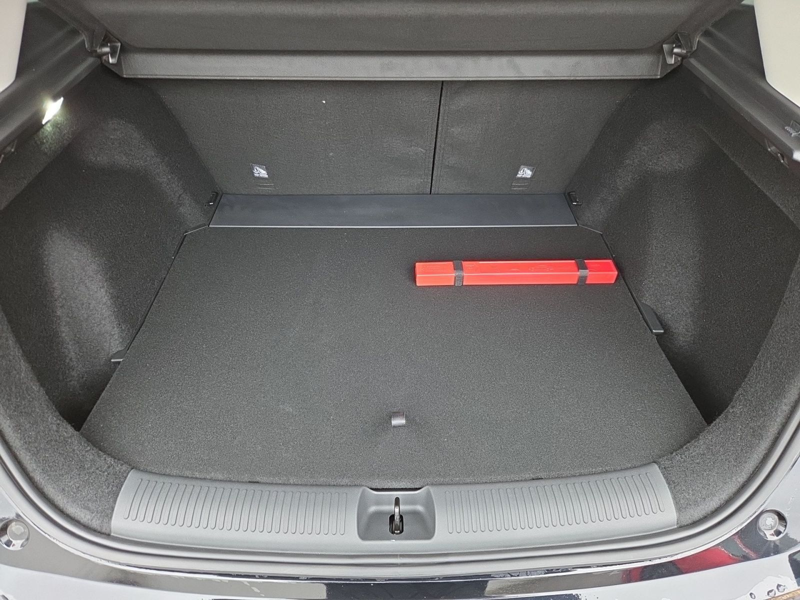 Fahrzeugabbildung MG ZS 1.5 116 PS Comfort Handschalter *STZHZG*KLIMA