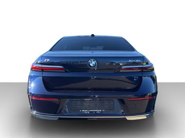 2022 BMW I7 — фото 5