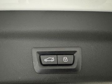 BMW X1 18 i sDrive M Sport Kamera Navi LED