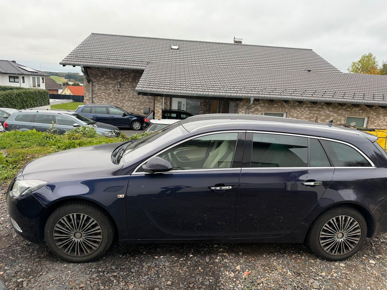Opel Insignia 2012 — photo 6