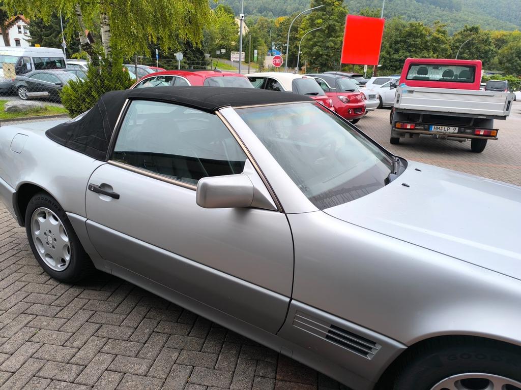 Mercedes-Benz SL 300