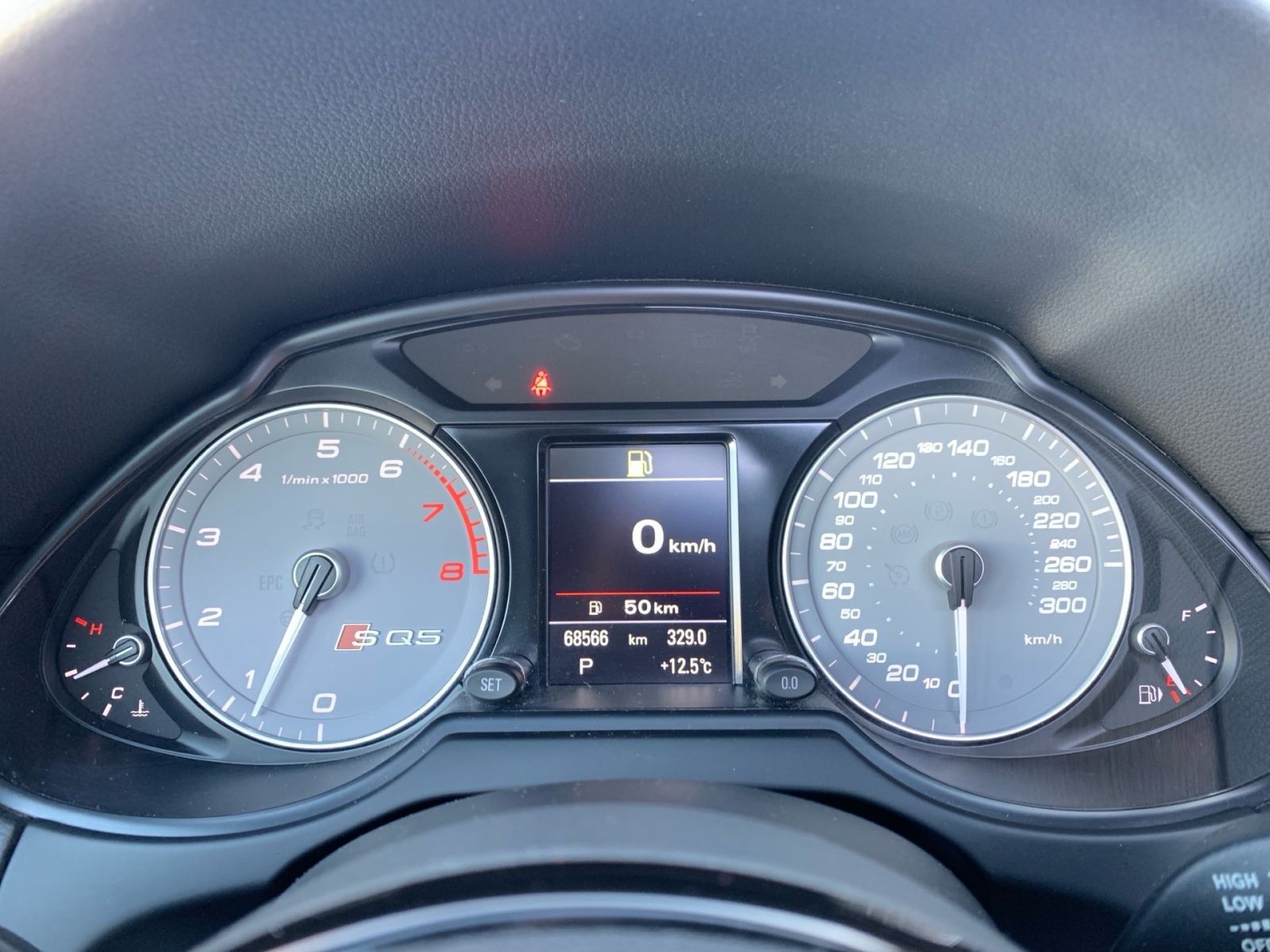 Fahrzeugabbildung Audi SQ5 3.0 TSFI quattro Automatik