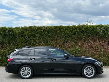 BMW 330 - 11