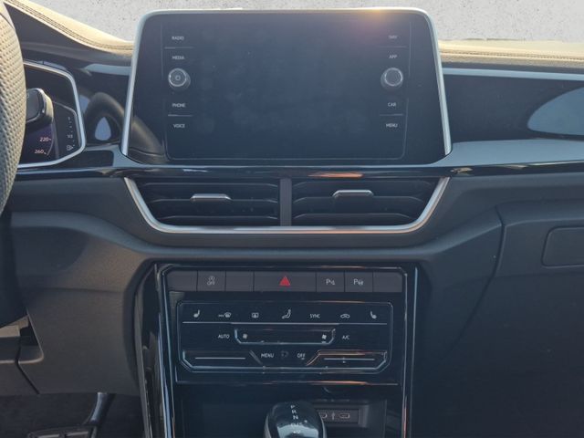 T-Roc R-Line 1.5 TSI DSG,IQ.DRIVE,Kamera