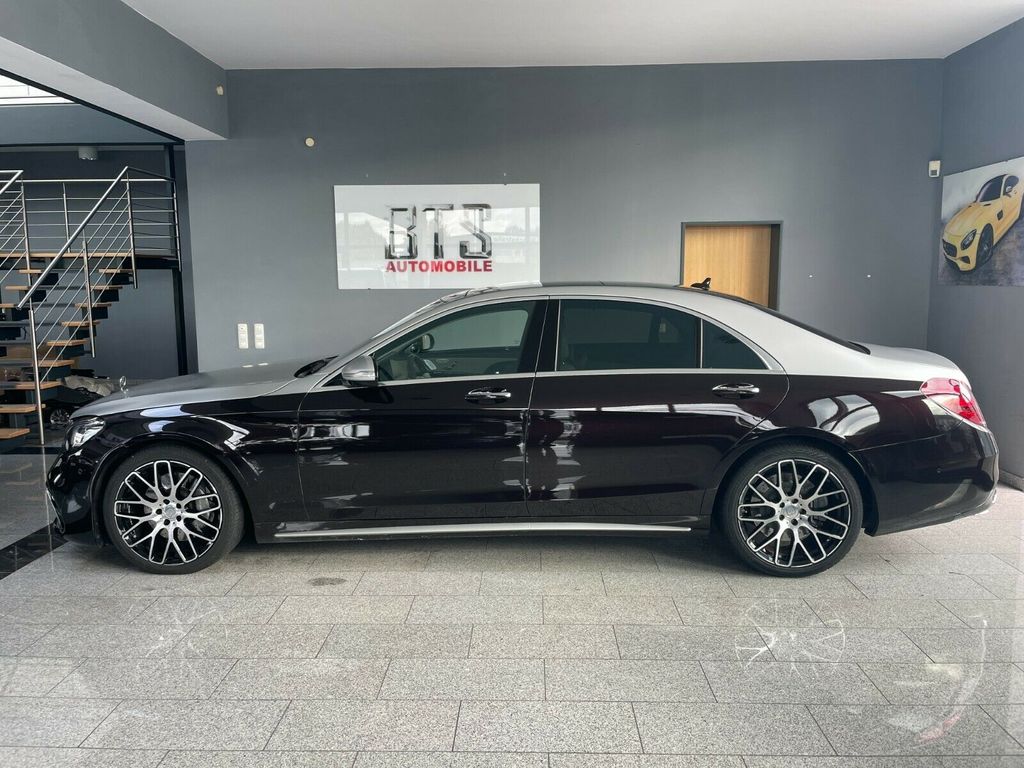 Mercedes-Benz S 560