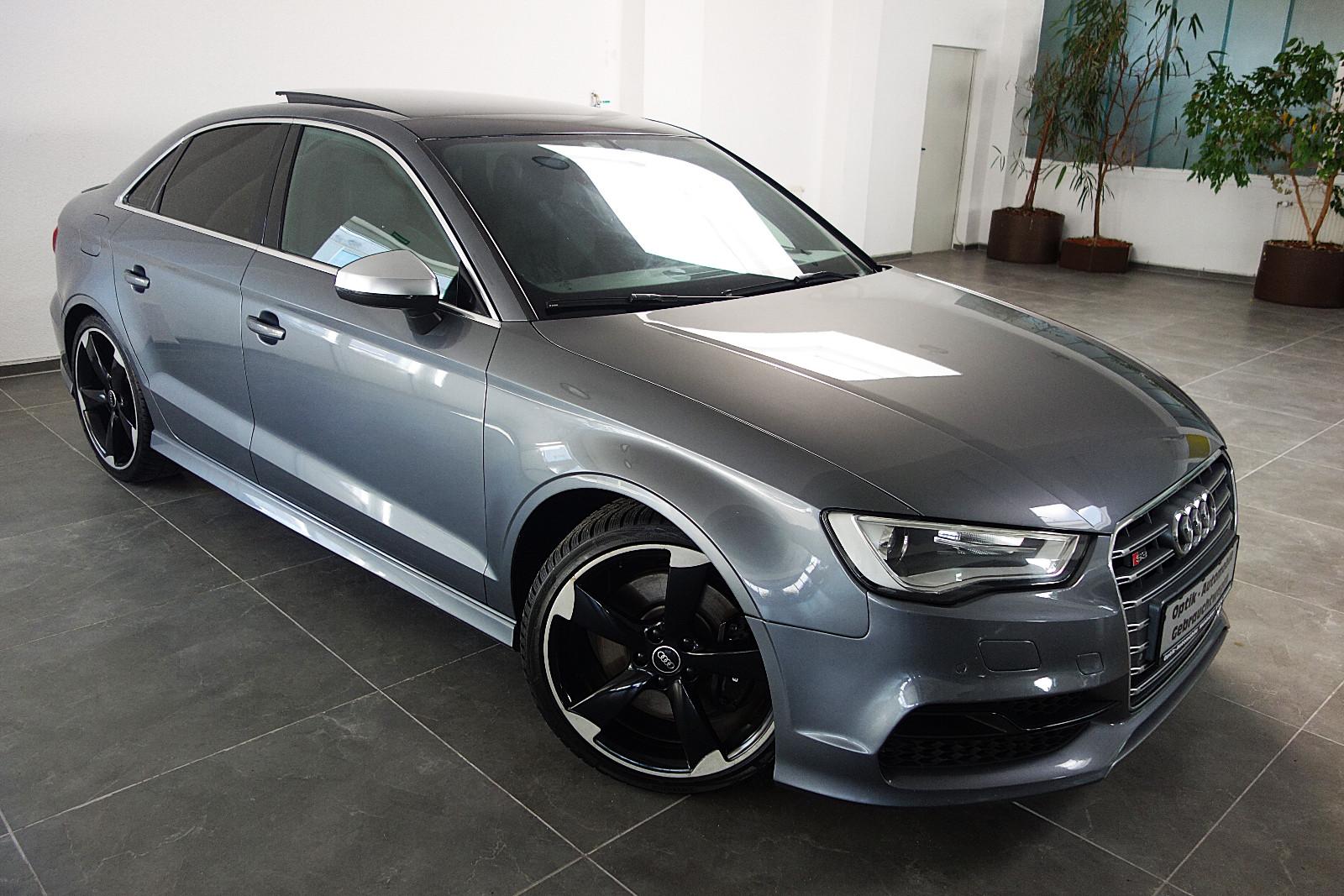 Audi S3 2.0 TFSI Lim. S-tronic quattro Panoram/19Zoll