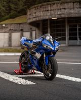 Yamaha YZF R1 RN12 Akrapovic