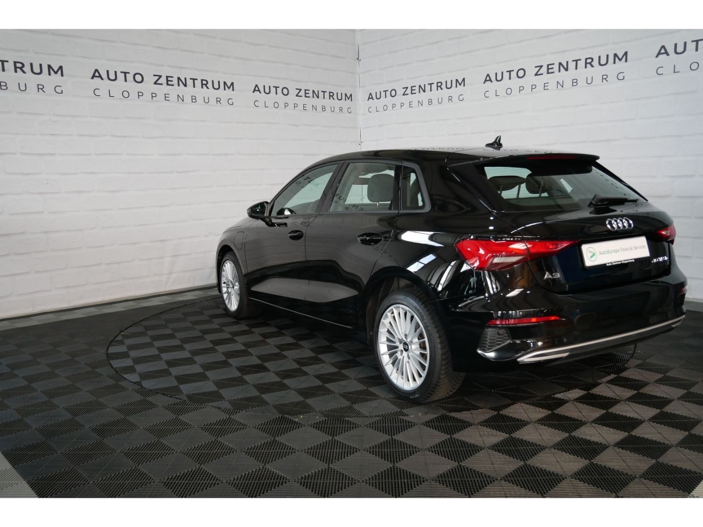 Audi A3 Sportback 40 TFSI e advanced imagem 3