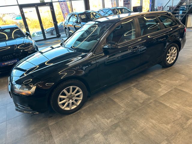 Audi A4 Avant Attraction *Navi*Sitzh*AHK*TÜV Neu*