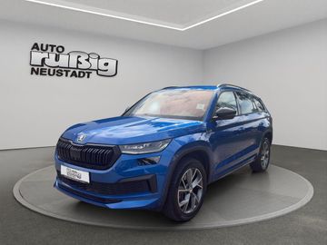 SKODA Kodiaq Sportline 4x4 2.0 TSI*7Sitze*NAVI*Kamera
