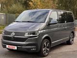 Volkswagen T6.1 Multivan*DIGITAL*LEDER*AHK*VOLL