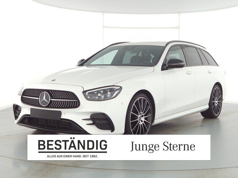 MERCEDES-BENZ E 220d T AMG+NIGHT+BURMESTER+20"+SPIEGEL+TWINKEL