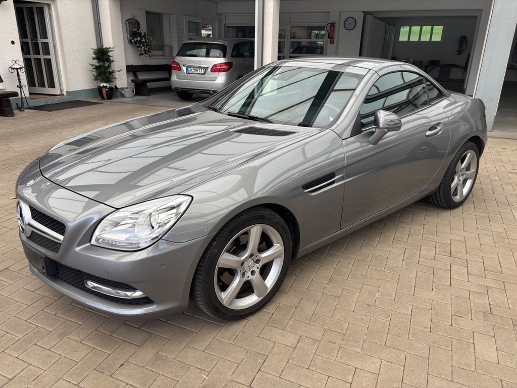 Mercedes-Benz SLK 200