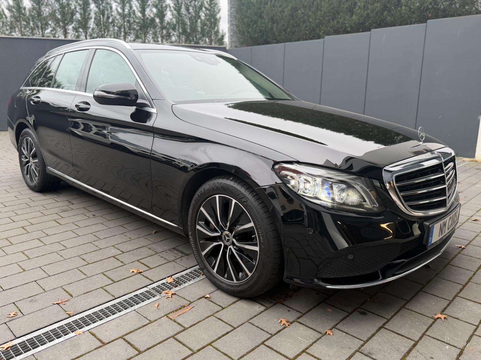 Mercedes-Benz C 220 T d/LUXURY/AVANTGARDE/MULTIBEAM/KAM/MEMORY
