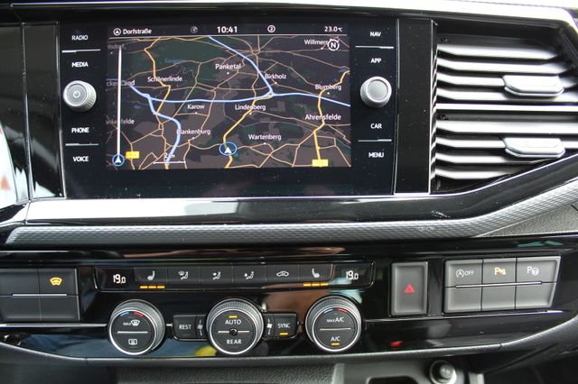 Volkswagen T6.1 Multivan Generation SIX 150PS DSG ACC AHK