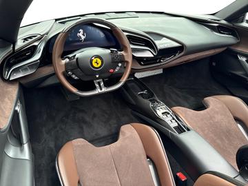 2021 Ferrari SF90 缩略图 13