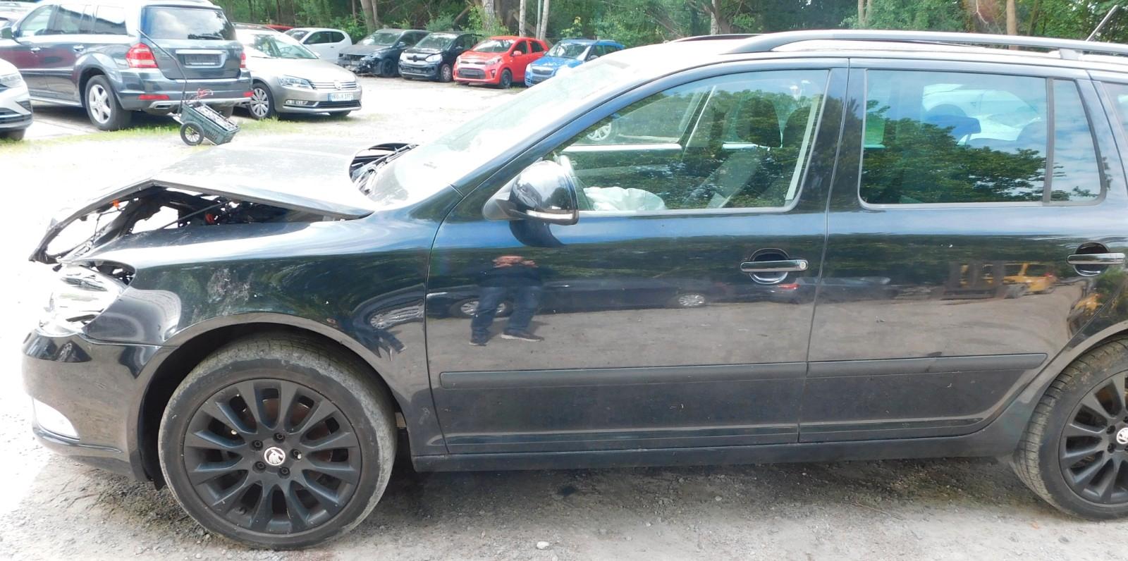 Skoda Octavia 2013 — photo 13