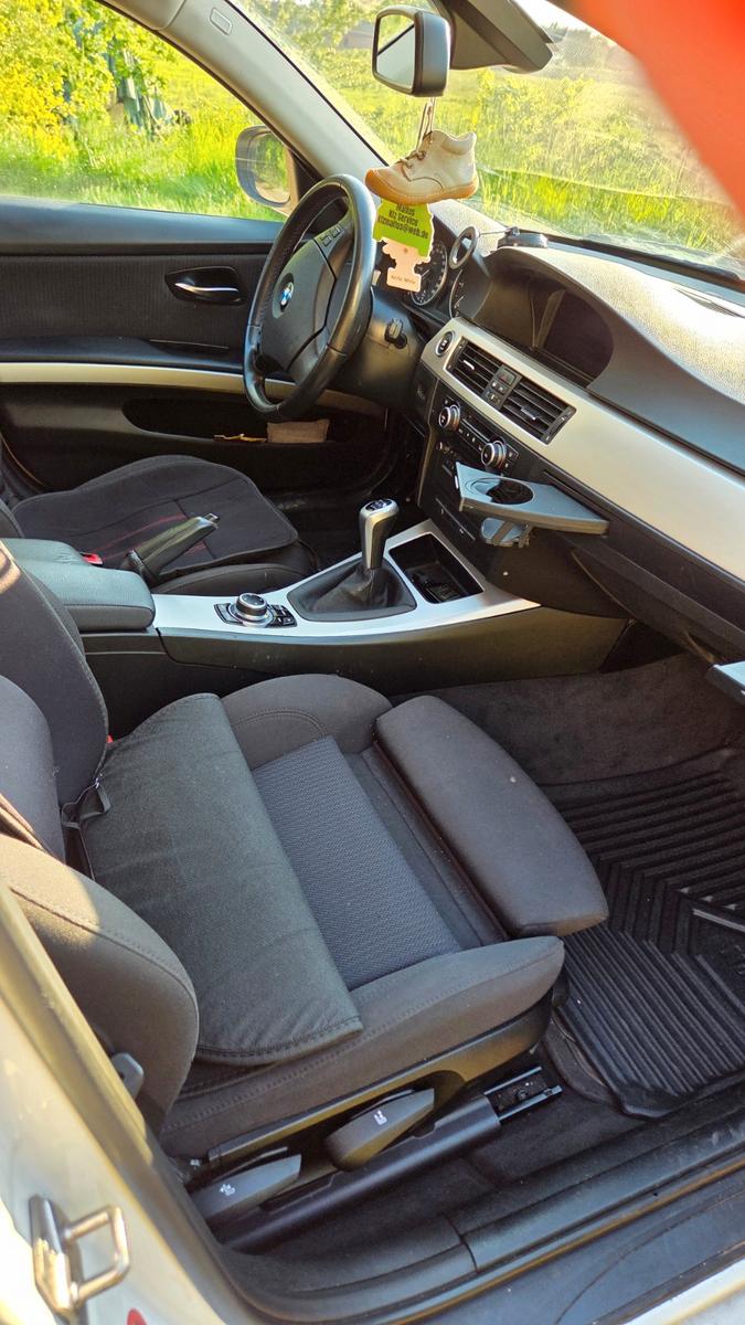 BMW 318d Touring -