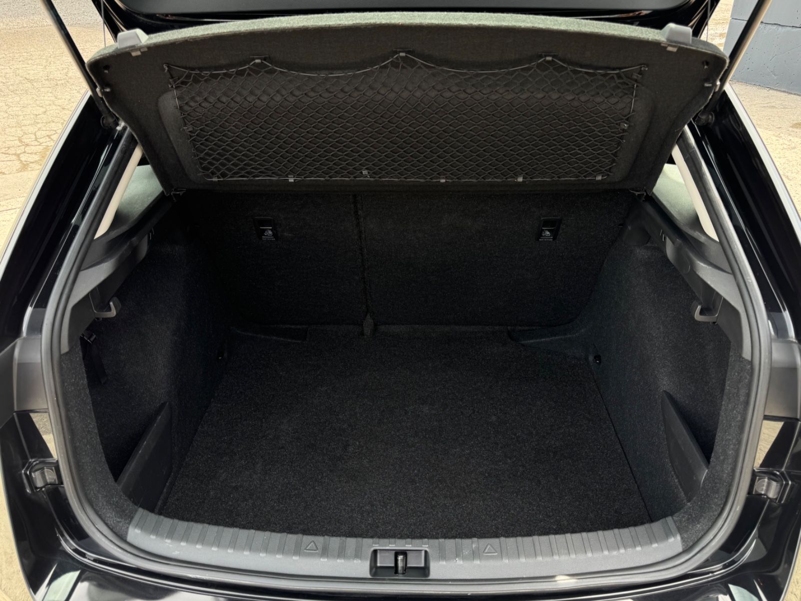Fahrzeugabbildung SKODA Scala 1.0 DSG Ambition CarPlay Temp. SHZ PDC