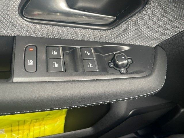 Fahrzeugabbildung Opel Grandland GS MHEV AT+Navi+AHK+Head-Up+Sitzheizun