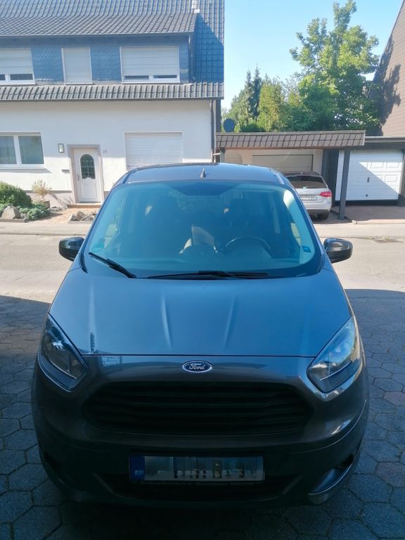 Image of Ford Tourneo Courier