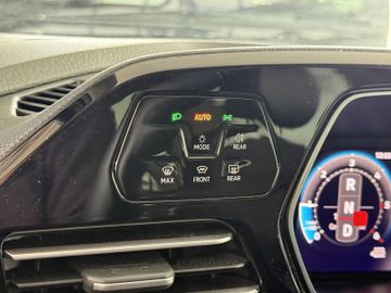 Volkswagen Caddy 2.0TDI DSG STYLE LED ACC GARANTIE 0729