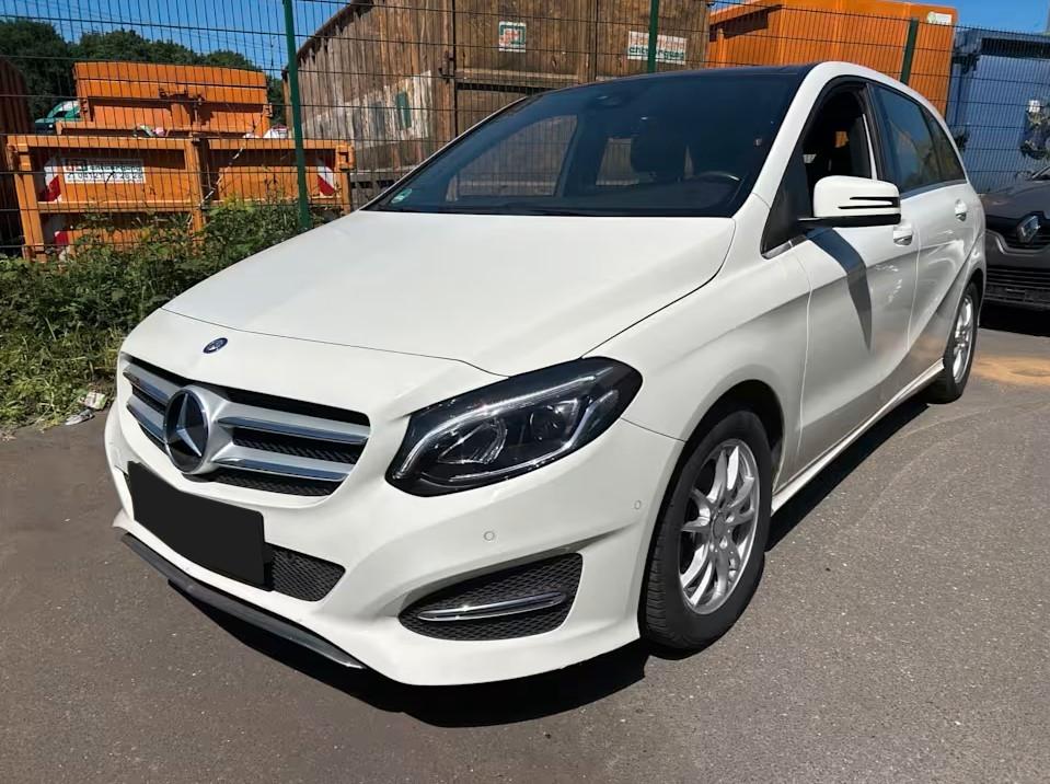 Mercedes-Benz B 180 d *2.Hand*Pano*Kamera*