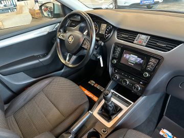 Skoda Octavia Combi Ambition *1.Hand*Klima*TÜV*