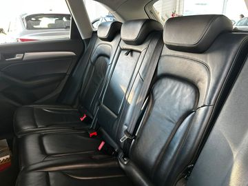 Audi Q5 - 11
