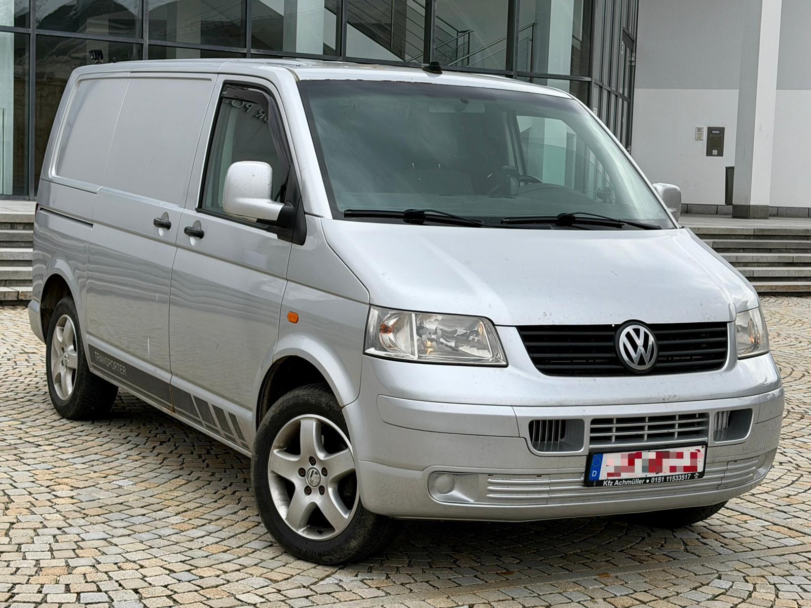Volkswagen T5 Transporter Kasten 2Schiebetüren Silber Klima