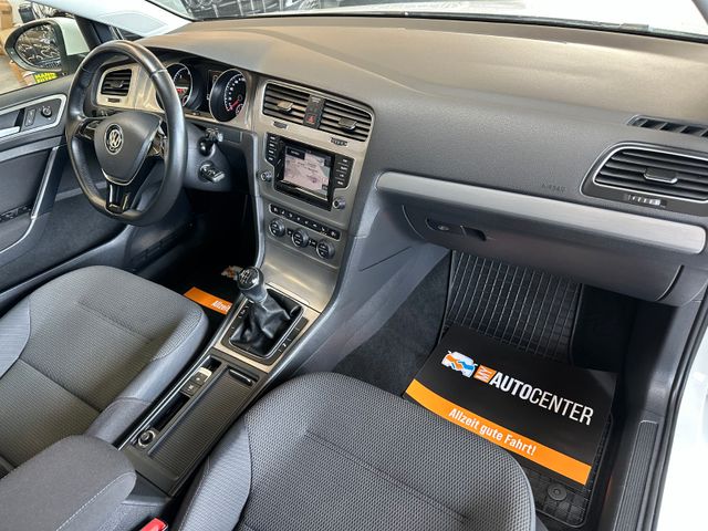 MYAUTOCENTER – Gebraucht- und Jahreswagen mit Werkstattservice in Pfaffenhofen Volkswagen Golf VII *TÜV0228*STHZ*KLIMA*NAV*PDC*BLTH*CD*