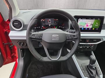 Fahrzeugabbildung SEAT Arona Road Edition 1.0 TSI DSG Klima Navi