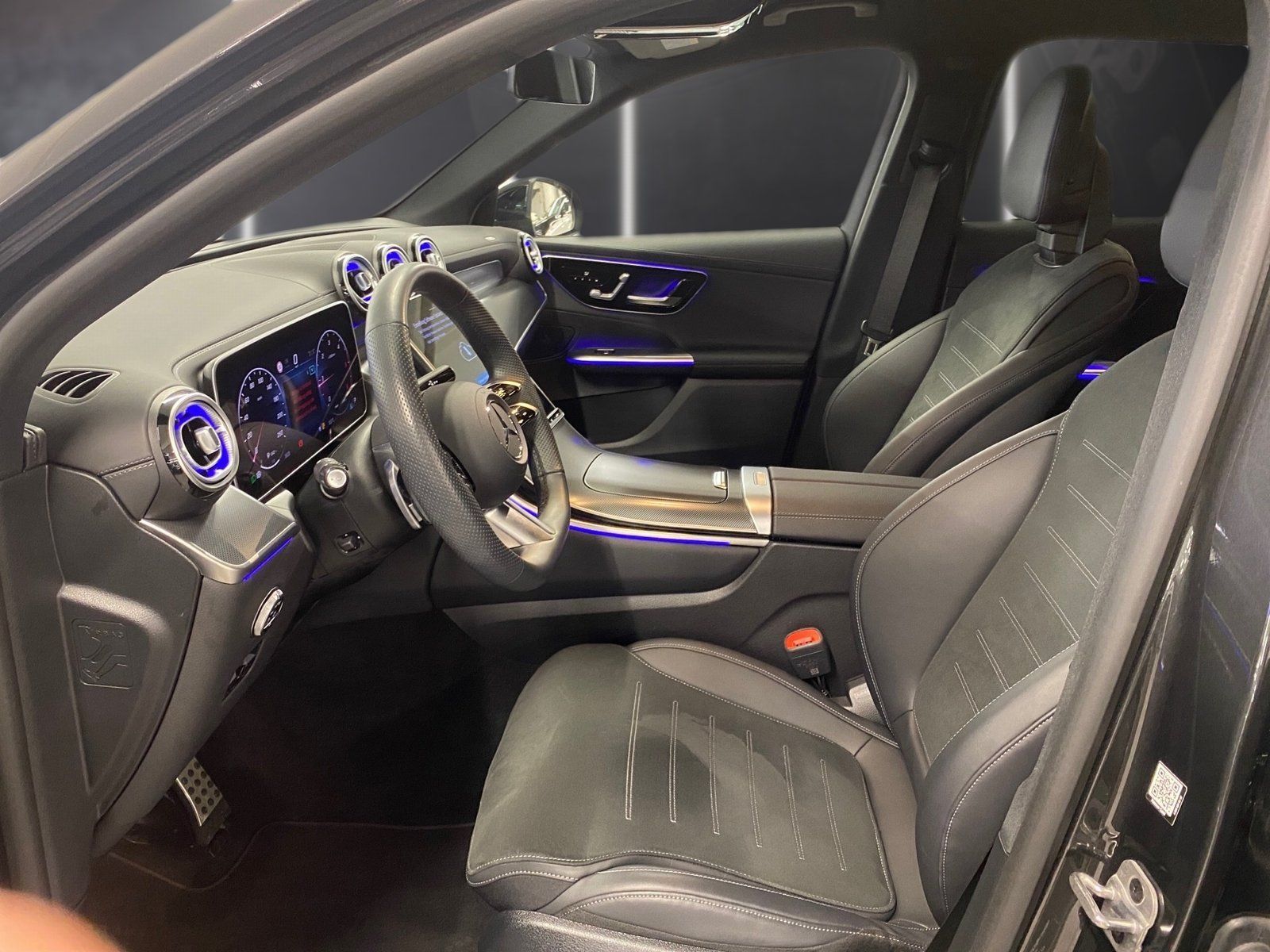 Fahrzeugabbildung Mercedes-Benz GLC 220 d 4M AMG*AHK*Standheizung*Totwinkel*360°