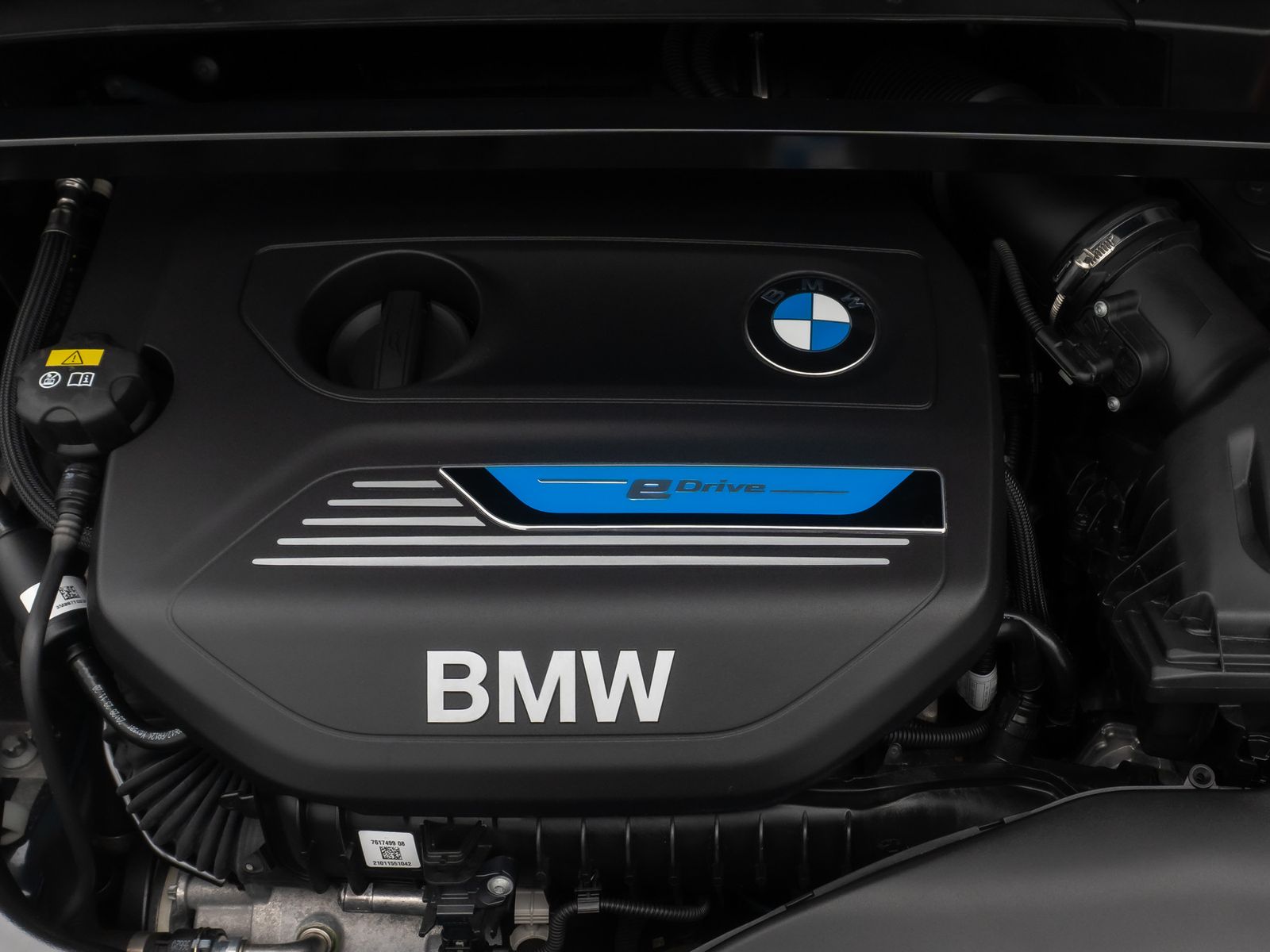 Fahrzeugabbildung BMW X1 xD25e xLine Panorama H/K Kamera DAB HUD Voll