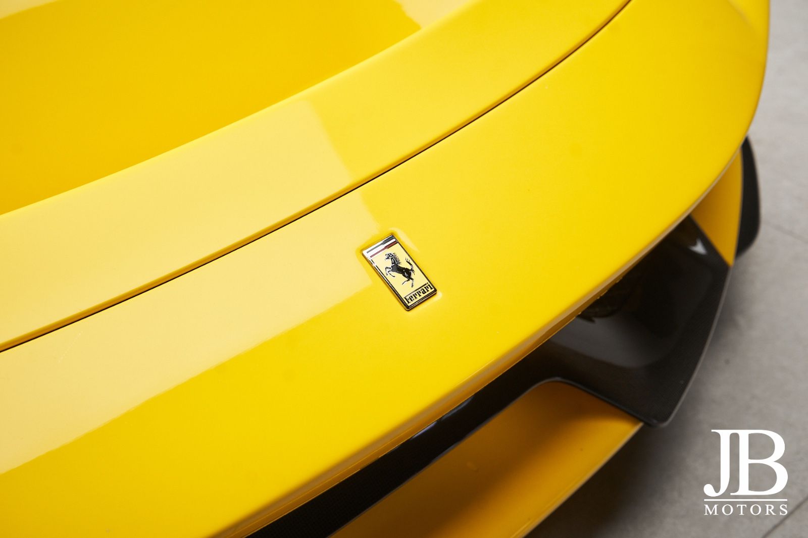 Fahrzeugabbildung Ferrari 488 Pista Racing Seats Lightweight Carbon German