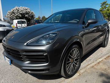Porsche Cayenne - 9