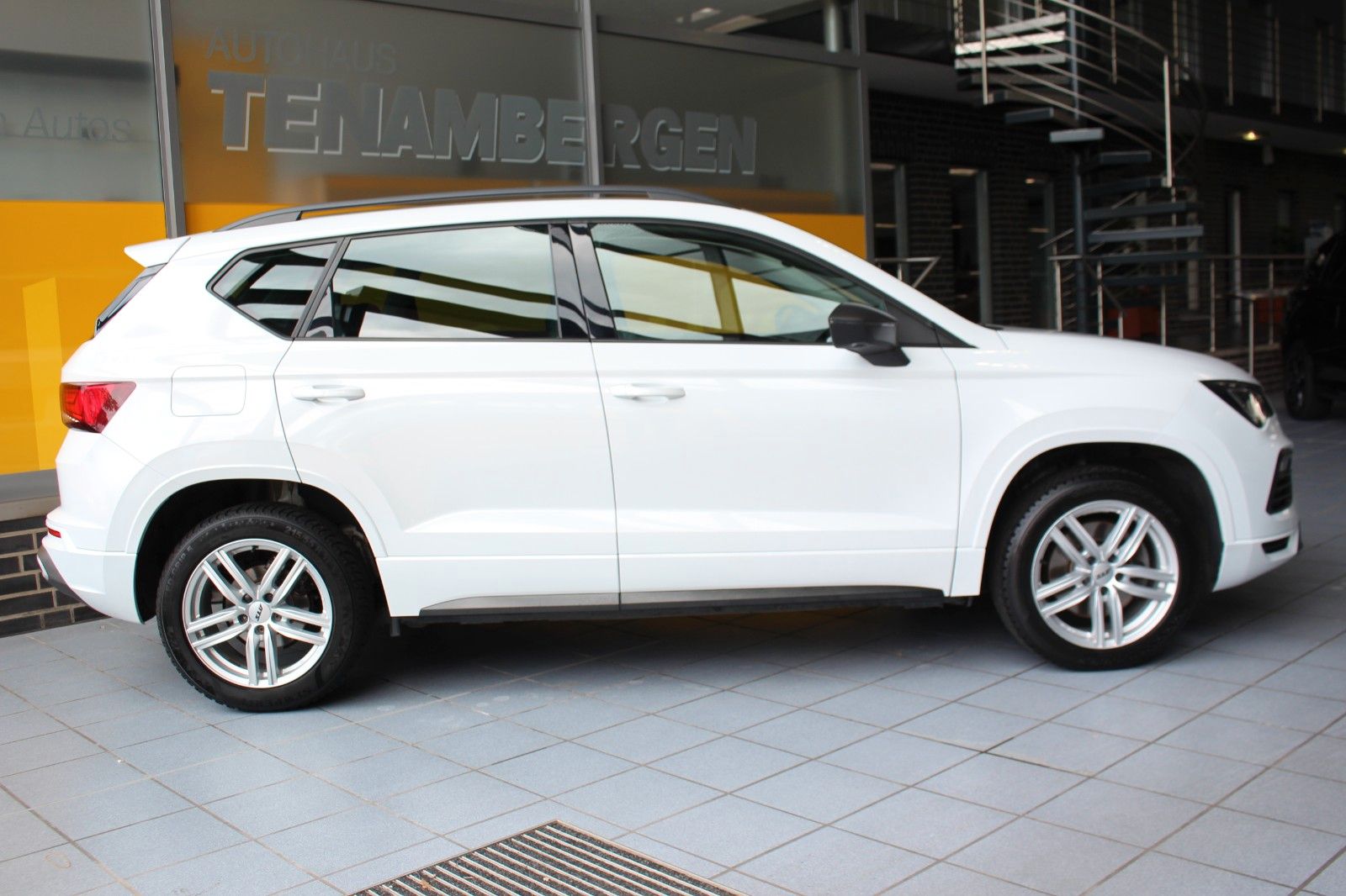Seat Ateca 1.5 TSI FR ACR Lenkradhzg Pano Beats ACC imagem 2
