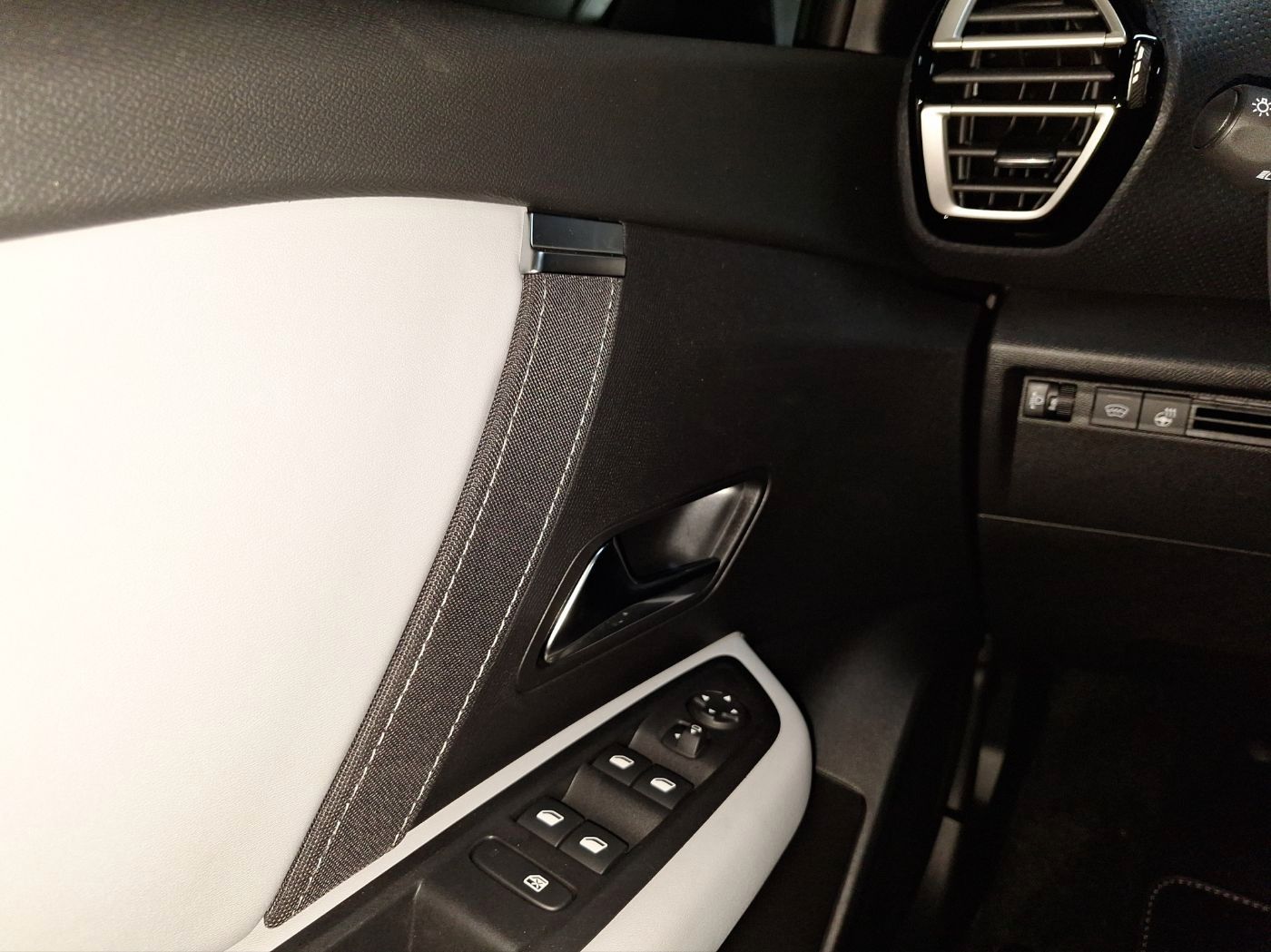 Citroën C4 - Bild 12